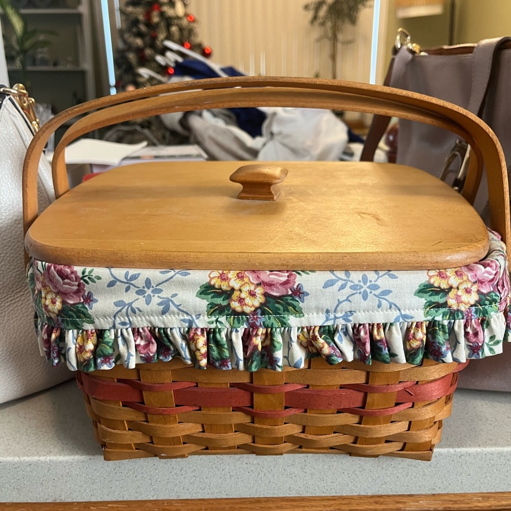 SALE Longaberger basket with inserts